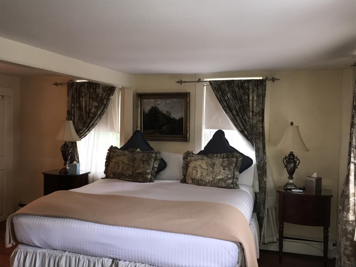 Admiral Farragut Inn Нюпорт Екстериор снимка